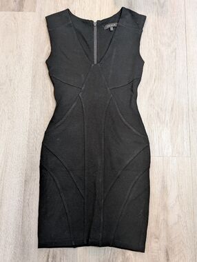 Talula by Aritzia Black Bodycon Mini Dress Women’s Size 2 Fitted Stretch Party